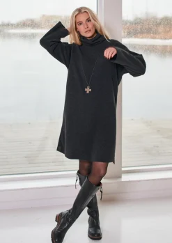 Henriette Steffensen Copenhagen KLEID MIT HOHEM HALS | 3246 SOFT BLACK Outlet