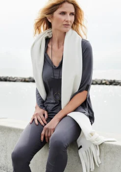 Henriette Steffensen Copenhagen SCHAL MIT FRANSEN | 4077 OFF WHITE Fashion